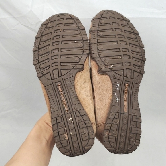 Skechers Tan Suede‎ Sneaker - Picture 6 of 10